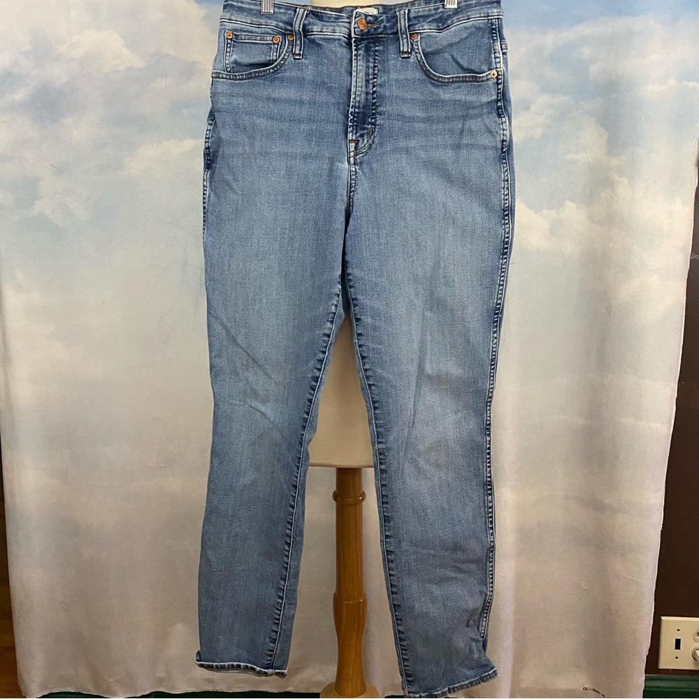 J.Crew Slim Boyfriend Style Jeans Size 31T